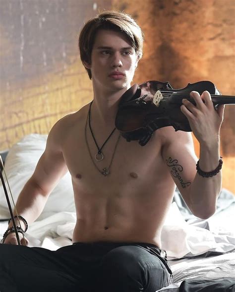 nicholas galitzine naked|16 Steamy Pics of Nicholas Galitzine From Red, White & Royal。